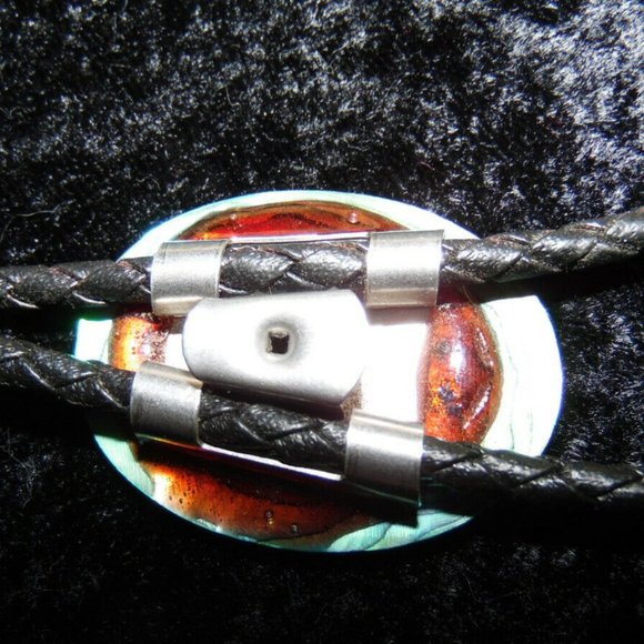 Beautiful Abalone Soft Leather Pendent Necklace d3 - Picture 5 of 5